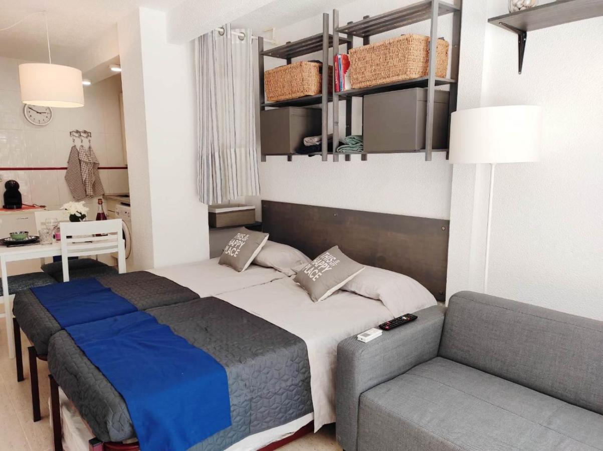 Holiday home Estudio Reformado Cerca De La Playa Ac Wi-fi Neftlix Acepta Mascotas *
